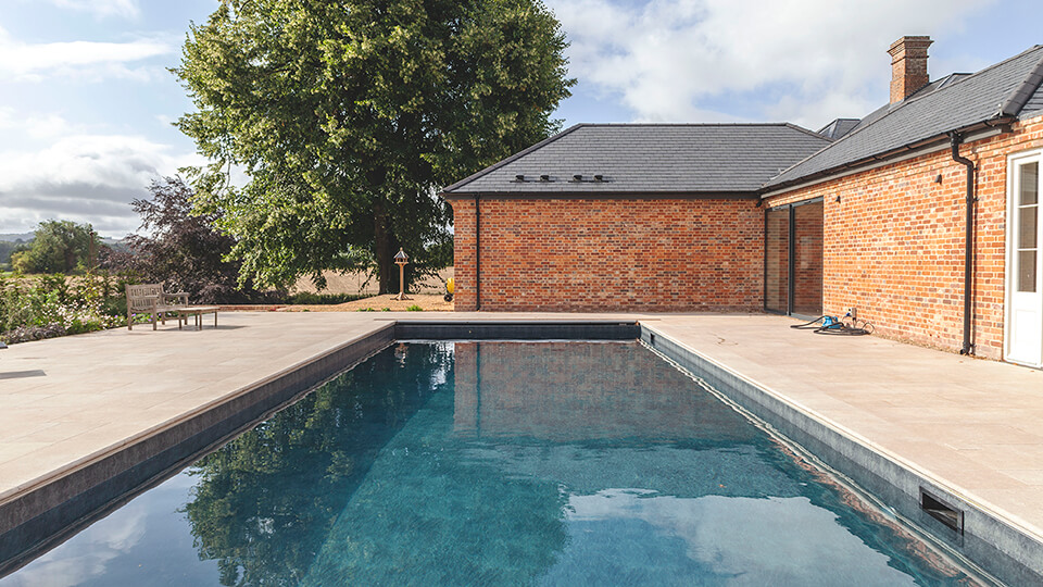 extension with pool